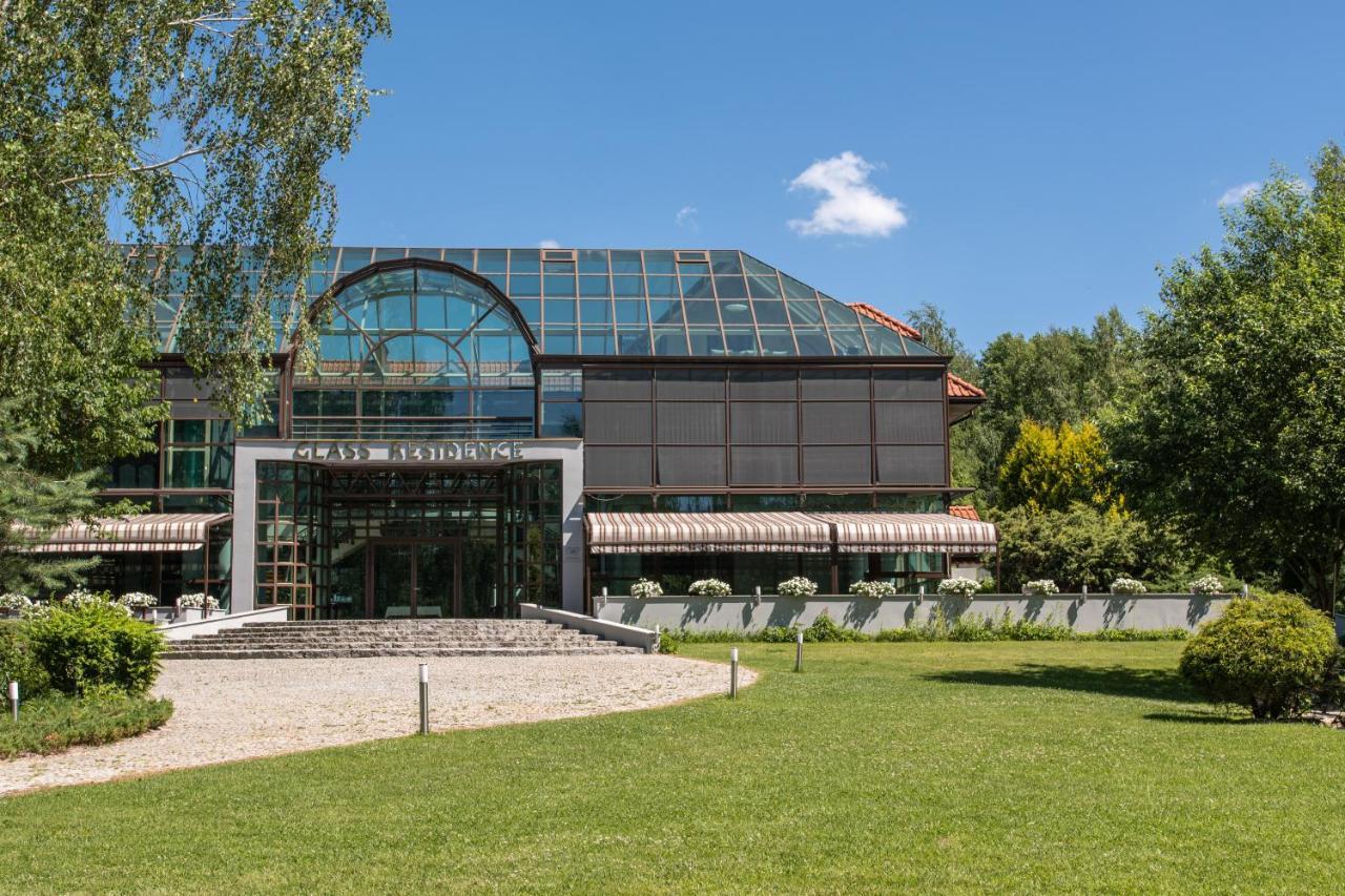 Glass Residence Otwock Ngoại thất bức ảnh